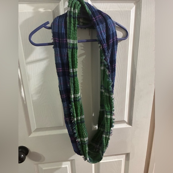 None Accessories - Women’s Plaid Infinity Scarf